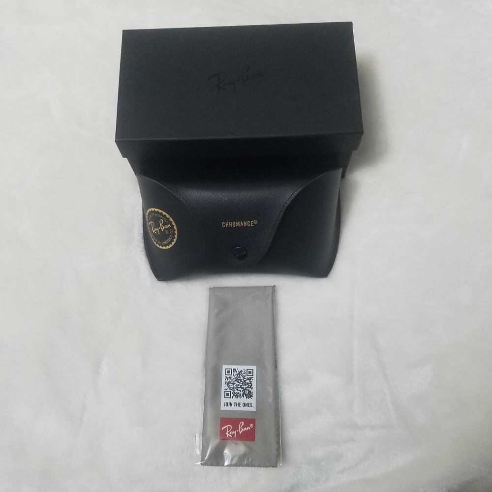 Ray-Ban Large Chromance Sunglass and Eyewear Case with Box and Microfiber Cloth